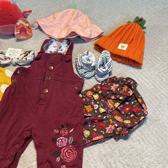 Kids Baby girl Clothing bundle Sets of 8 + toy for 9-12 Months old - Picture 3 of 12